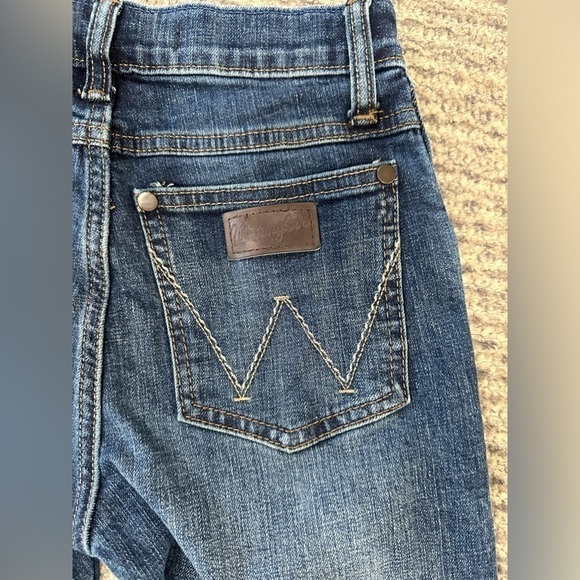 WRANGLER RETRO Boys Boot Cut Jeans, EUC! - Picture 3 of 5